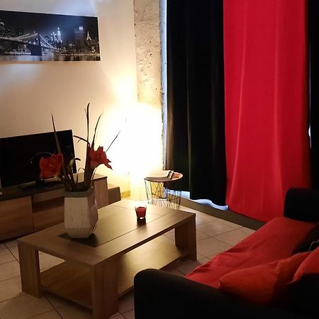 Appartement En Centre Ville Historique Perigueux Bagian luar foto