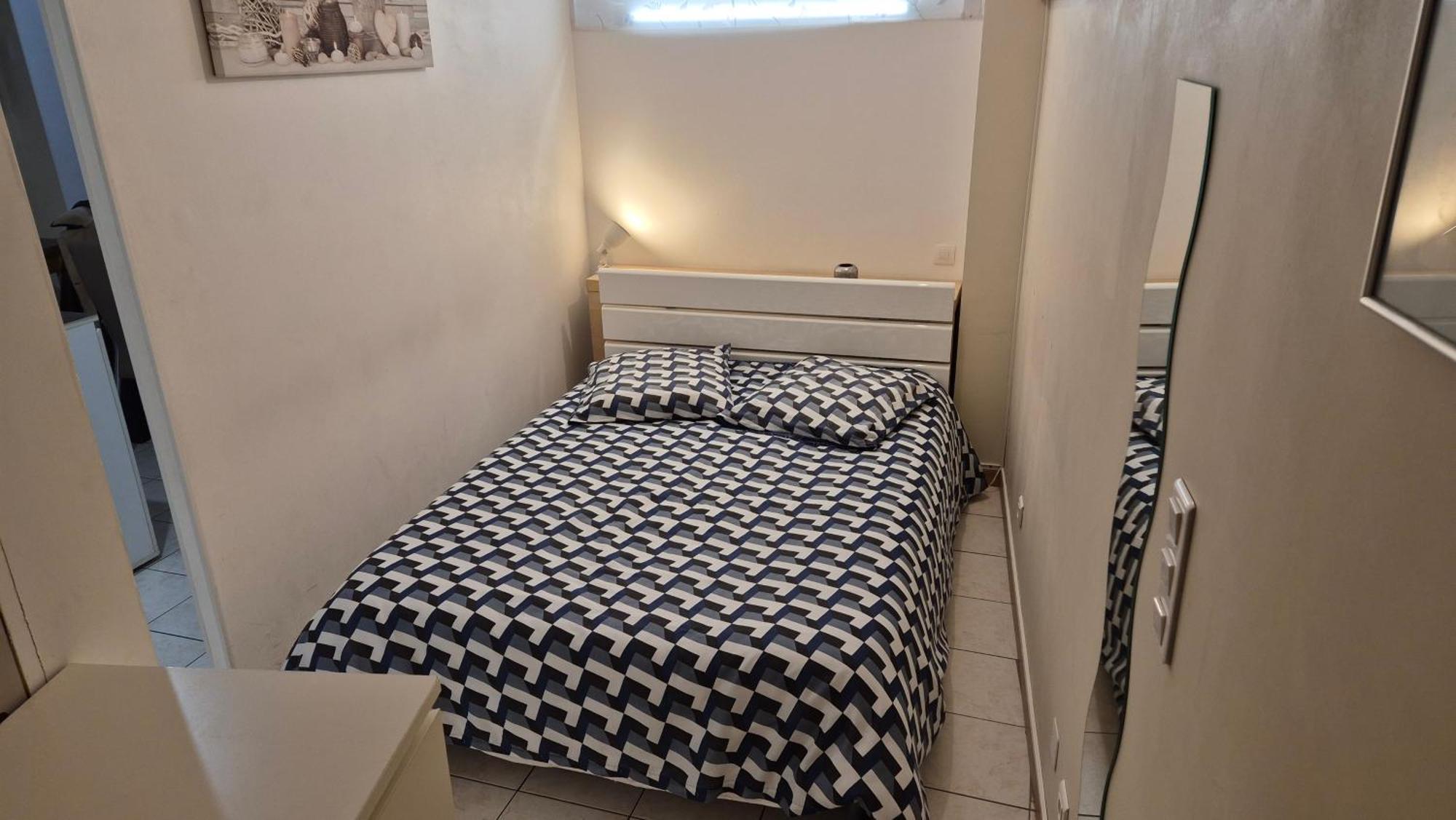 Appartement En Centre Ville Historique Perigueux Bagian luar foto